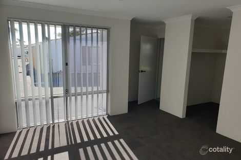 Property photo of 18 Arawa Place Craigie WA 6025