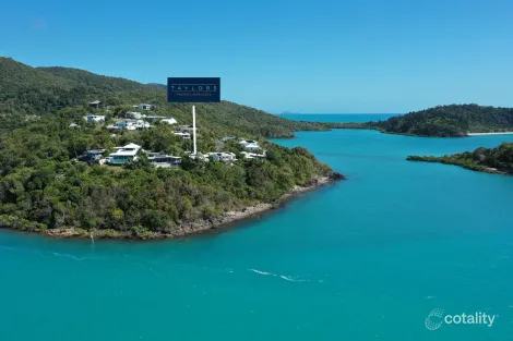 23 Warrain St, Shute Harbour, QLD 4802