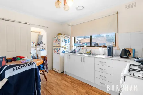 Property photo of 54 Douglas Avenue St Albans VIC 3021