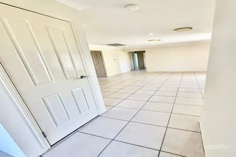 Property photo of 29 Cameron Street Chinchilla QLD 4413