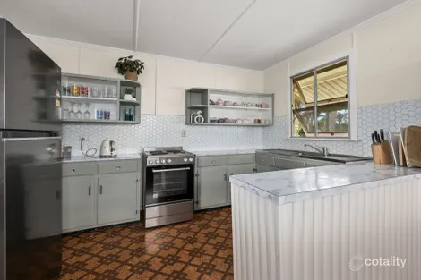 Property photo of 28 Gilmore Street Leichhardt QLD 4305