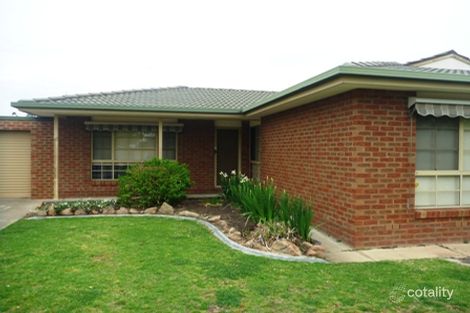 Property photo of 77 Truscott Drive Ashmont NSW 2650