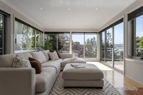 Property photo of 207 Rosevears Drive Rosevears TAS 7277