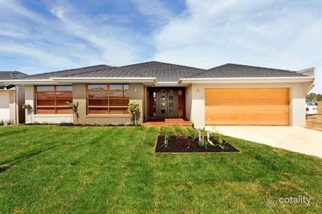 Property photo of 20 Cunningham Crescent Sandhurst VIC 3977