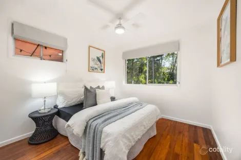 Property photo of 17 Glencarron Street Kenmore QLD 4069