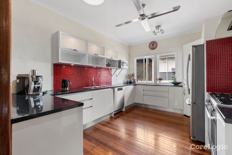 Property photo of 52 Yanderra Avenue Arana Hills QLD 4054