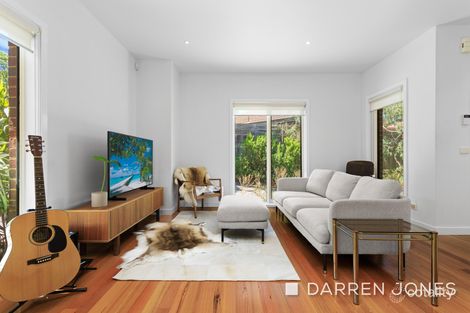 Property photo of 2/11 Powley Parade Watsonia VIC 3087