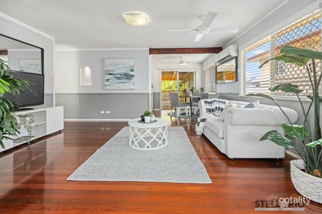 Property photo of 24 Kinkuna Street Wishart QLD 4122