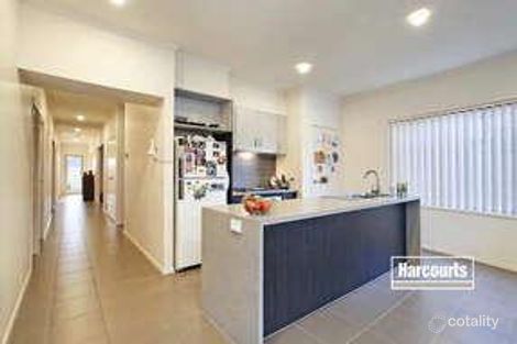 Property photo of 13 Mikasa Place Pakenham VIC 3810