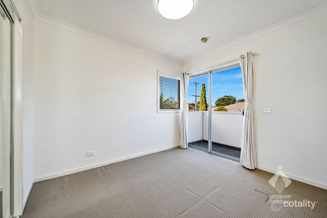 Property photo of 2/5 Clovis Street Oakleigh East VIC 3166
