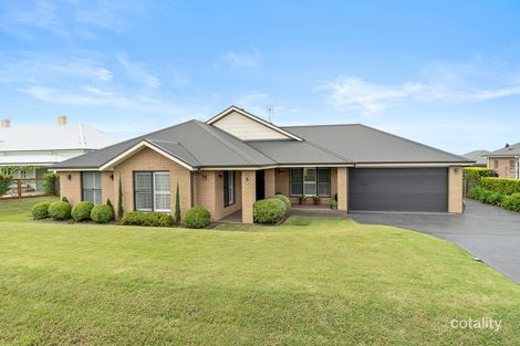 Property photo of 5 Albuera Close Morpeth NSW 2321