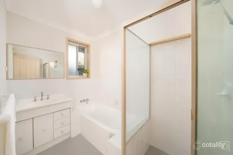 Property photo of 6A Creswell Place Fingal Bay NSW 2315