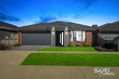 Property photo of 12 Waxflower Road Beveridge VIC 3753