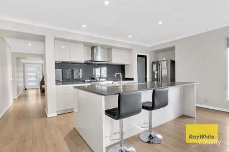 Property photo of 18 Ashline Street Wollert VIC 3750