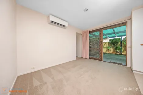 Property photo of 2 Corrigan Place Isaacs ACT 2607