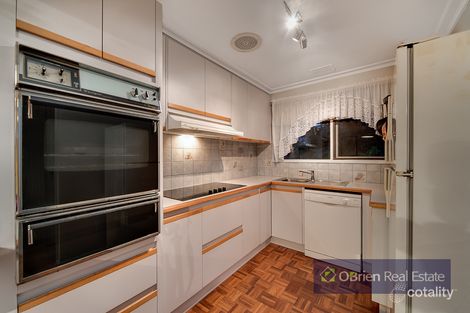 Property photo of 9 Redwood Court Junction Village VIC 3977