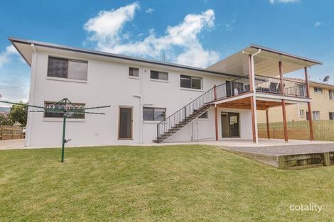 Property photo of 14 Enfield Crescent Battery Hill QLD 4551