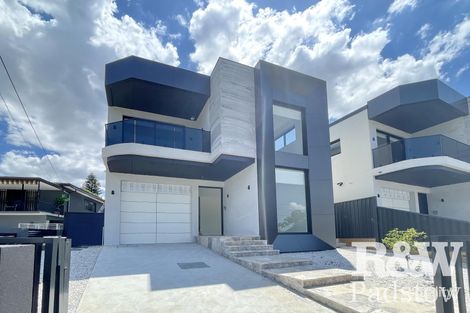 7b Holland Cres, Casula, NSW 2170