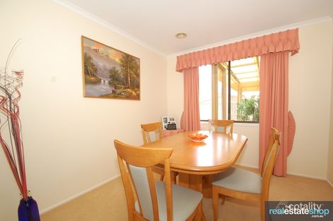 Property photo of 8 Bouchard Place Fadden ACT 2904