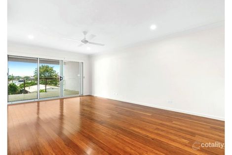 8/17 Dowar St, Coorparoo, QLD 4151