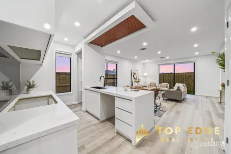 Property photo of 28 Collette Circuit Deanside VIC 3336