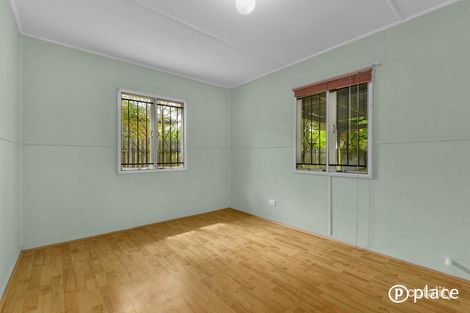 Property photo of 17 Pattison Avenue Norman Park QLD 4170