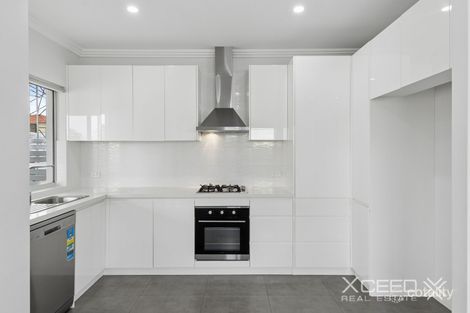 8c Hewton St, Morley, WA 6062