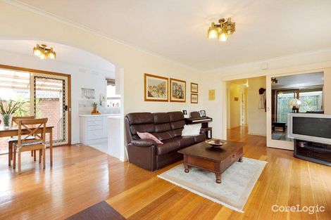 Property photo of 2 Seaton Drive Dingley Village VIC 3172