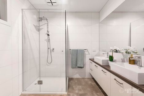 Property photo of 1/763 Doncaster Road Doncaster VIC 3108
