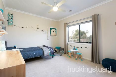 Property photo of 14 Eaglehawk Boulevard Eynesbury VIC 3338