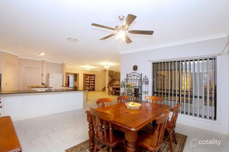 Property photo of 42 Watling Avenue West Hoxton NSW 2171