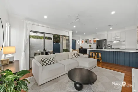 Property photo of 5/51 Railway Parade Norman Park QLD 4170