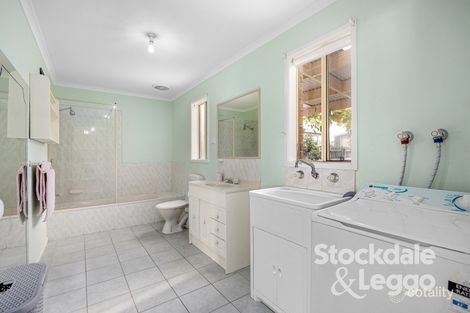 Property photo of 2 Meadow Avenue Tootgarook VIC 3941