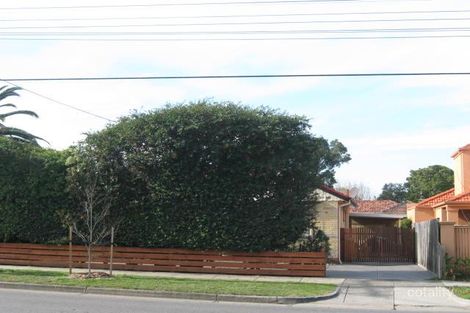 44 Chesterville Rd, Cheltenham, VIC 3192