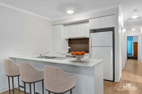 Property photo of 15 Olivetree Loop Craigieburn VIC 3064