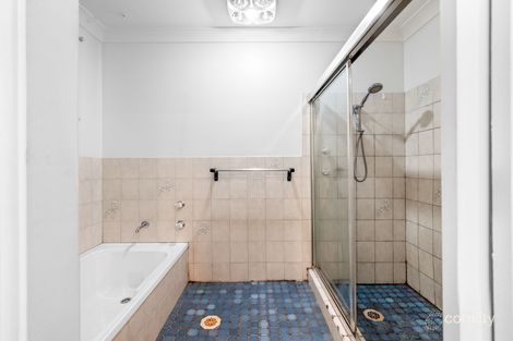 Property photo of 35 Ballantrae Drive St Andrews NSW 2566