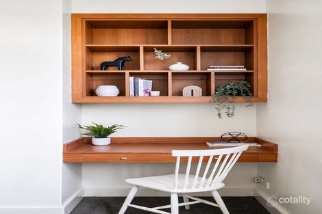 Property photo of 1/425 Toorak Road Toorak VIC 3142