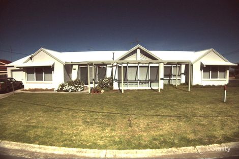 2 Amos Ct, Ocean Grove, VIC 3226