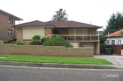 13 Bringelly Ave, Pendle Hill, NSW 2145