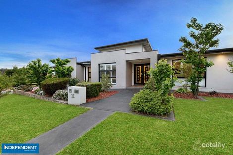 Property photo of 11 Murruba Place Jerrabomberra NSW 2619