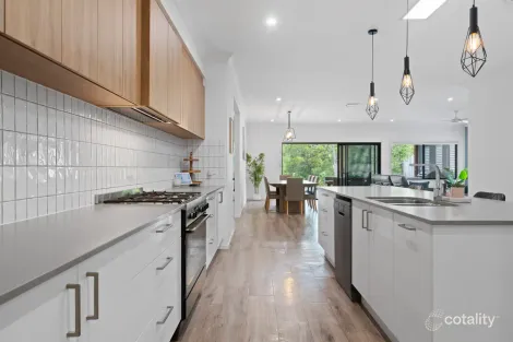 Property photo of 20 Bellbird Place Gilston QLD 4211