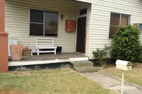 19 Macquarie St, Mayfield, NSW 2304