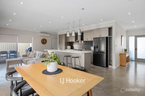 22b Isernia Pl, South Bunbury, WA 6230