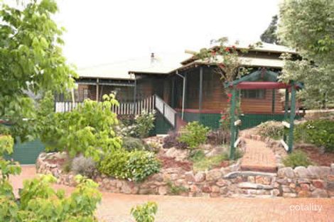 6 Bromfield Dr, Kelmscott, WA 6111