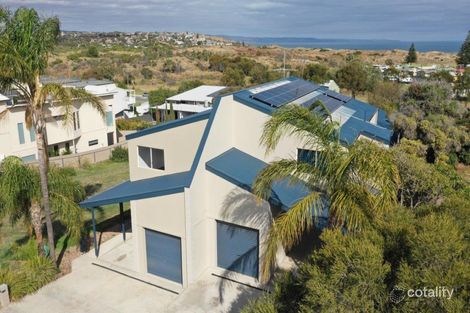 6a Fourth Ave, Moana, SA 5169