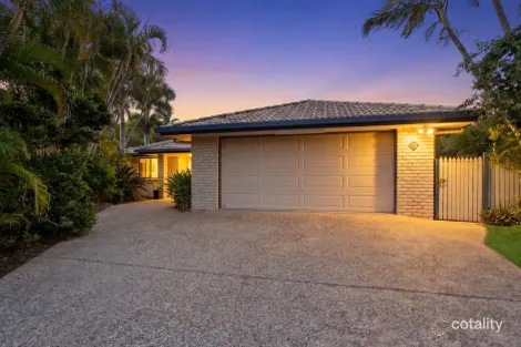 Property photo of 13 Harris Crescent Norman Gardens QLD 4701