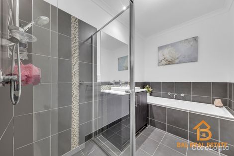 Property photo of 14 Josebury Road Tarneit VIC 3029