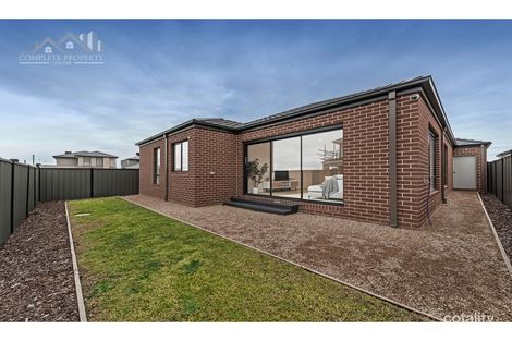 Property photo of 19 Canal Way Craigieburn VIC 3064