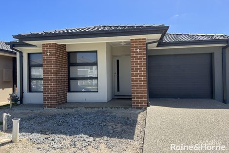 149 Carnival Bvd, Berwick, VIC 3806