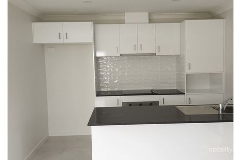 Property photo of 32 Eileen Court Logan Reserve QLD 4133